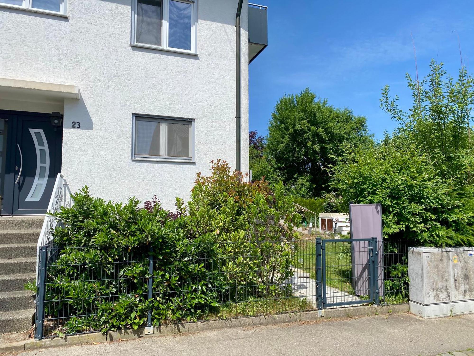 1,5 Zimmer Apartment In S-Bahn Naehe, 35 Qm, Max 4 Pers, Zentral, Private Terasse, Internet 250 Mbit Gaertringen Luaran gambar